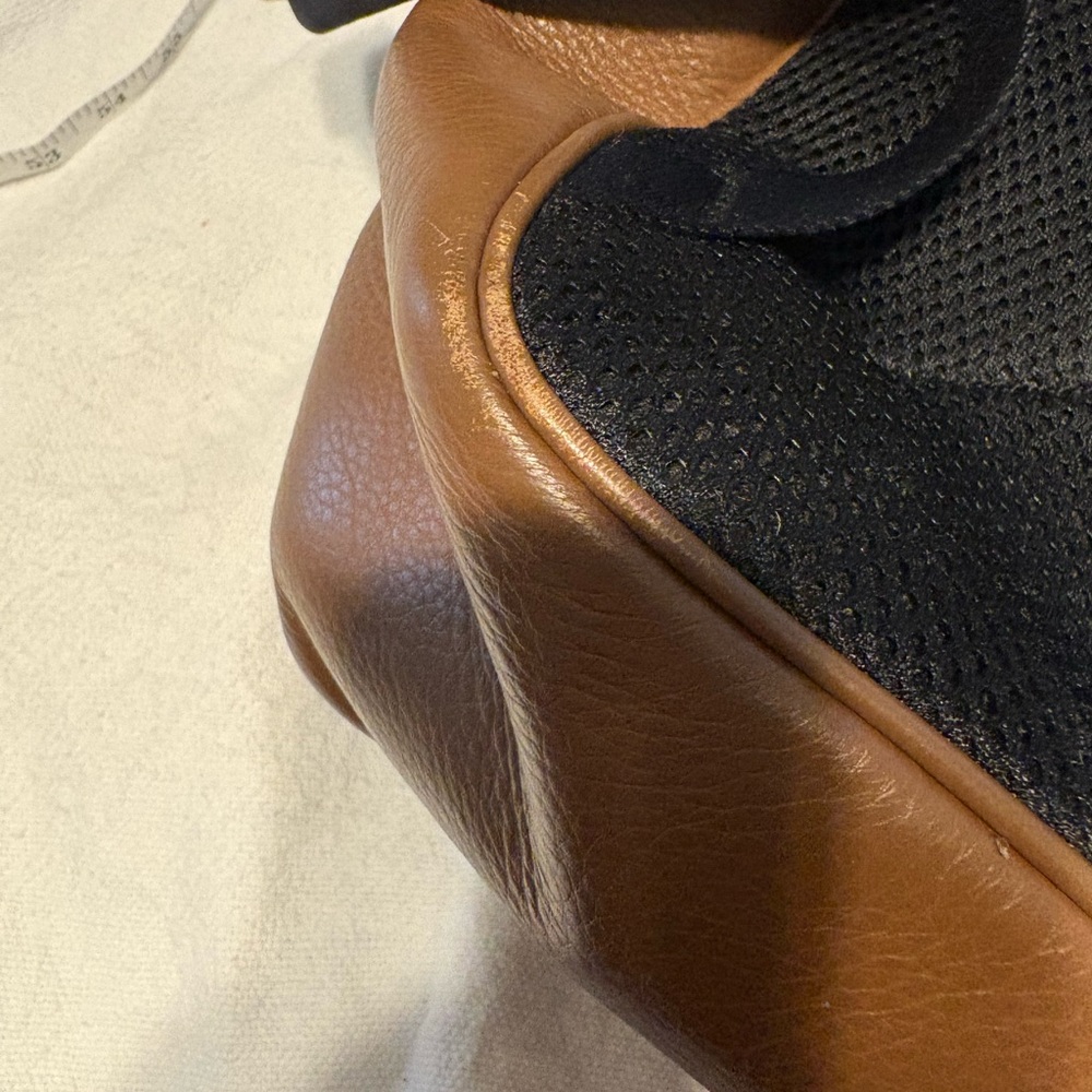 Coach Court Backpack In Signature Canvas - Picture 14 of 16